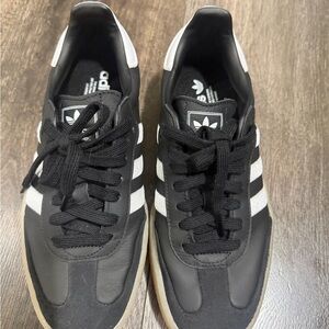 Adidas Samba - Women